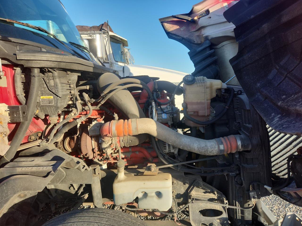 2018 International LT625