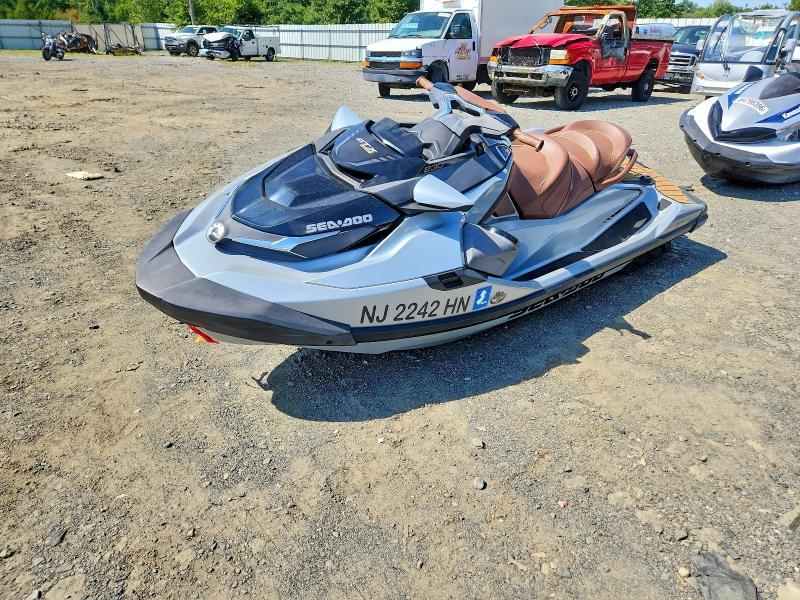 2019 Sea-Doo GTX Limited 230 JET SKI