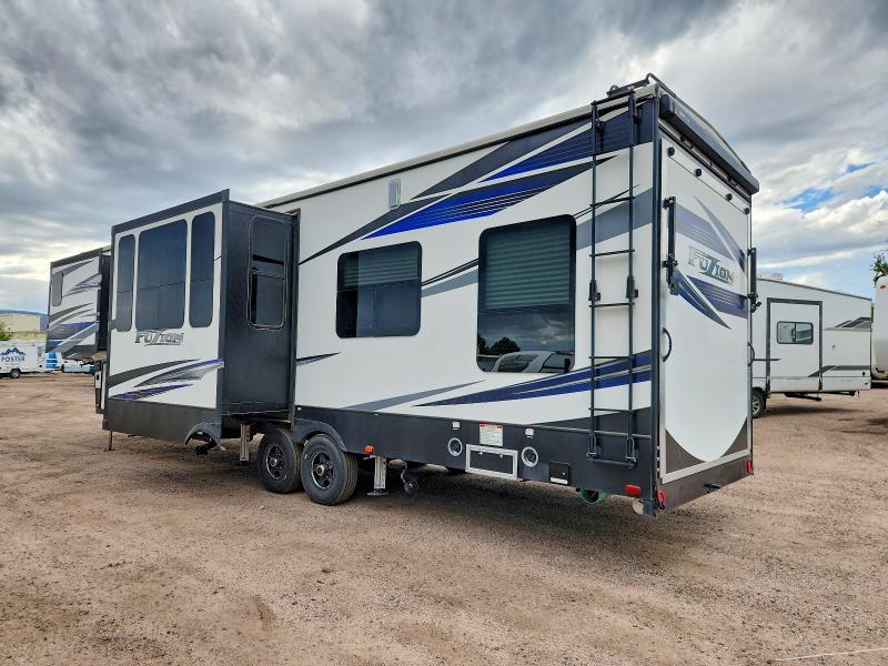 2018 Keystone Fuzion Camper