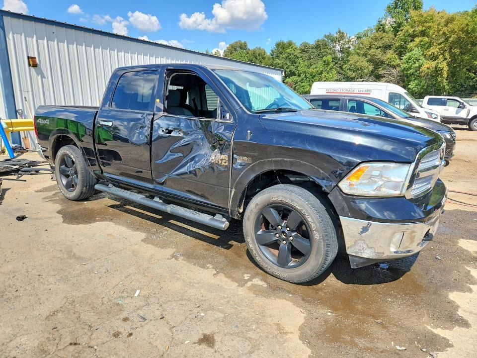 2018 Dodge RAM 1500 SLT