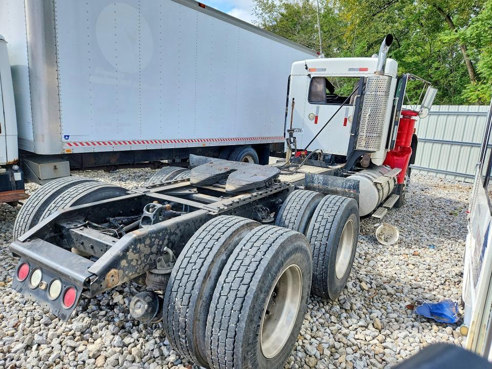 2006 Kenworth T800 Semi Truck