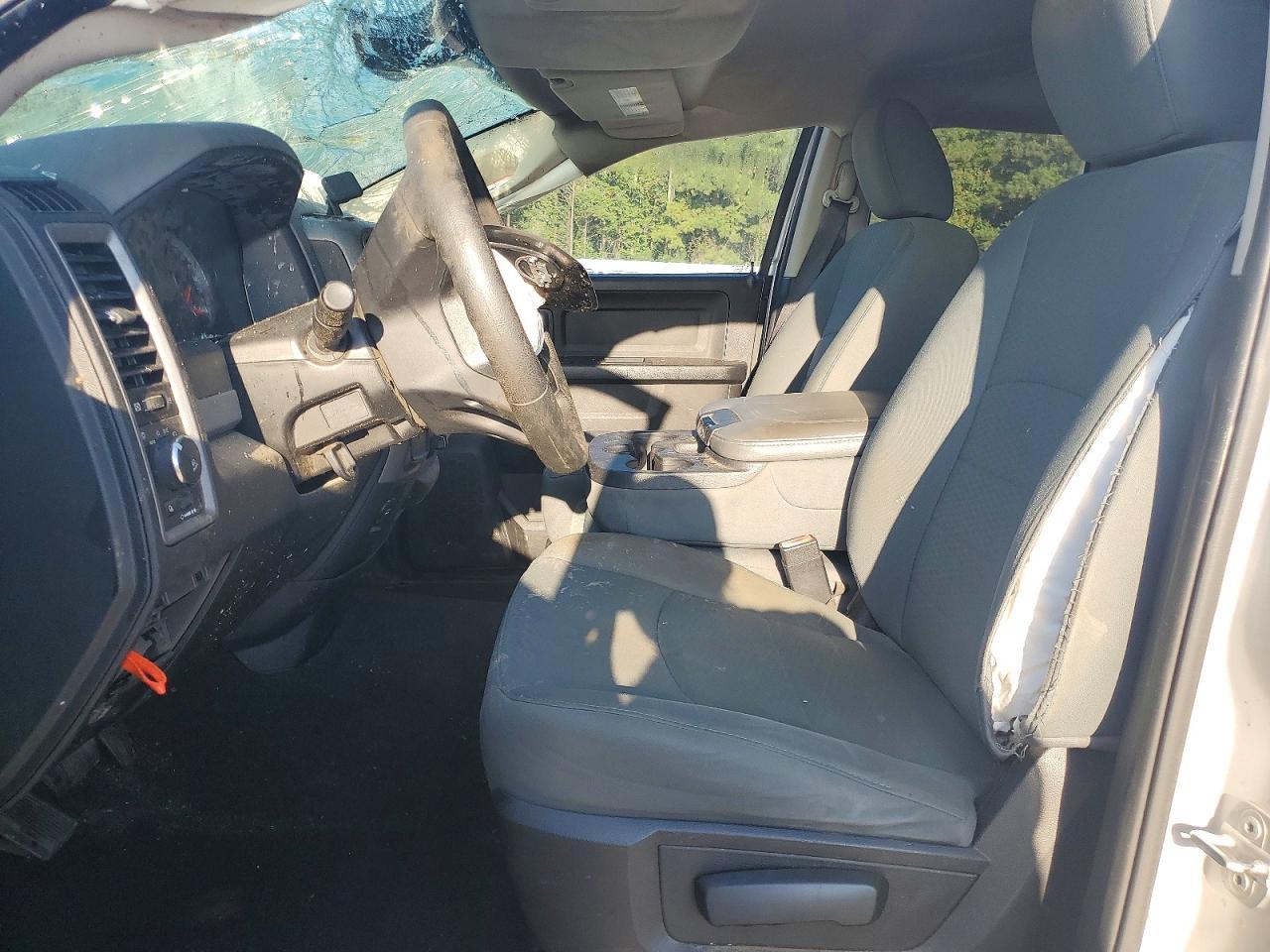 2015 Dodge RAM 1500 ST