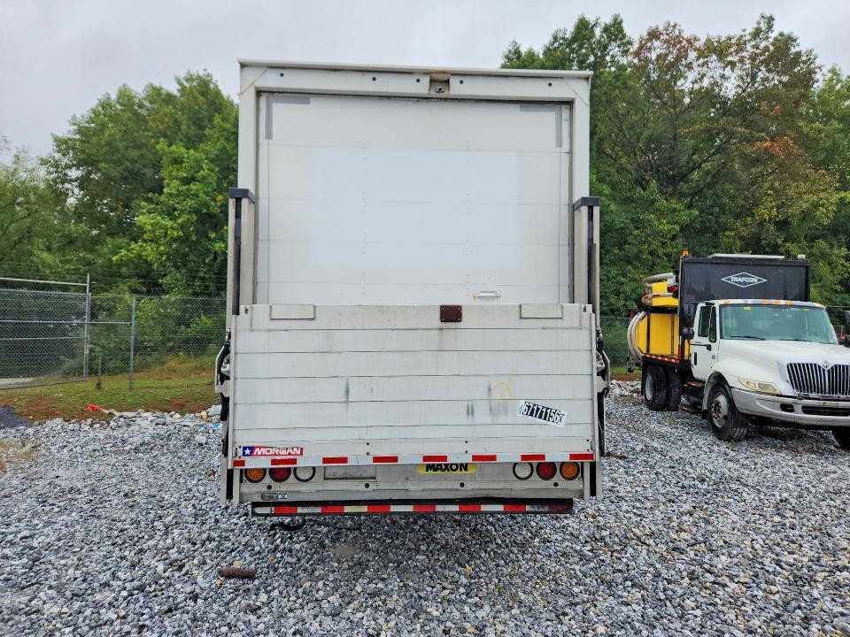 2022 Isuzu NPR HD
