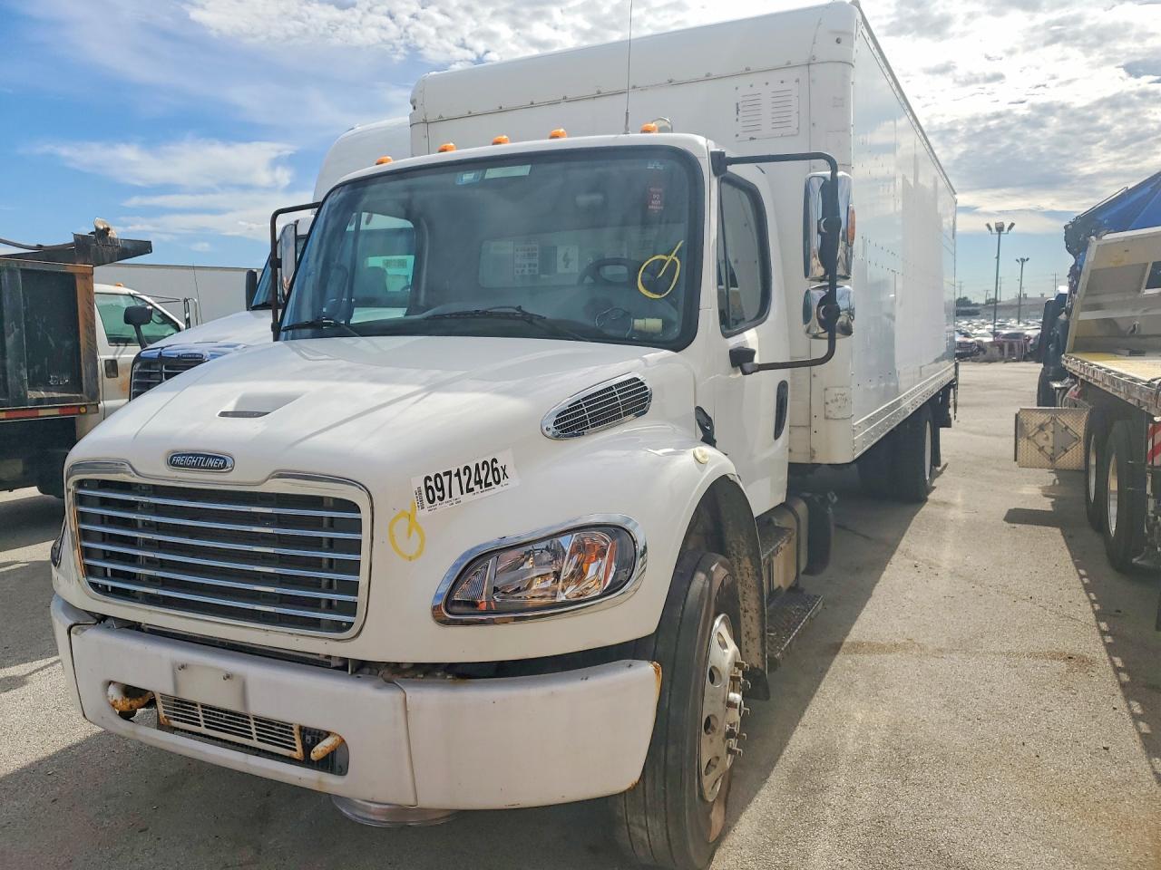 2017 Freightliner M2 106 MED-BOX Truck
