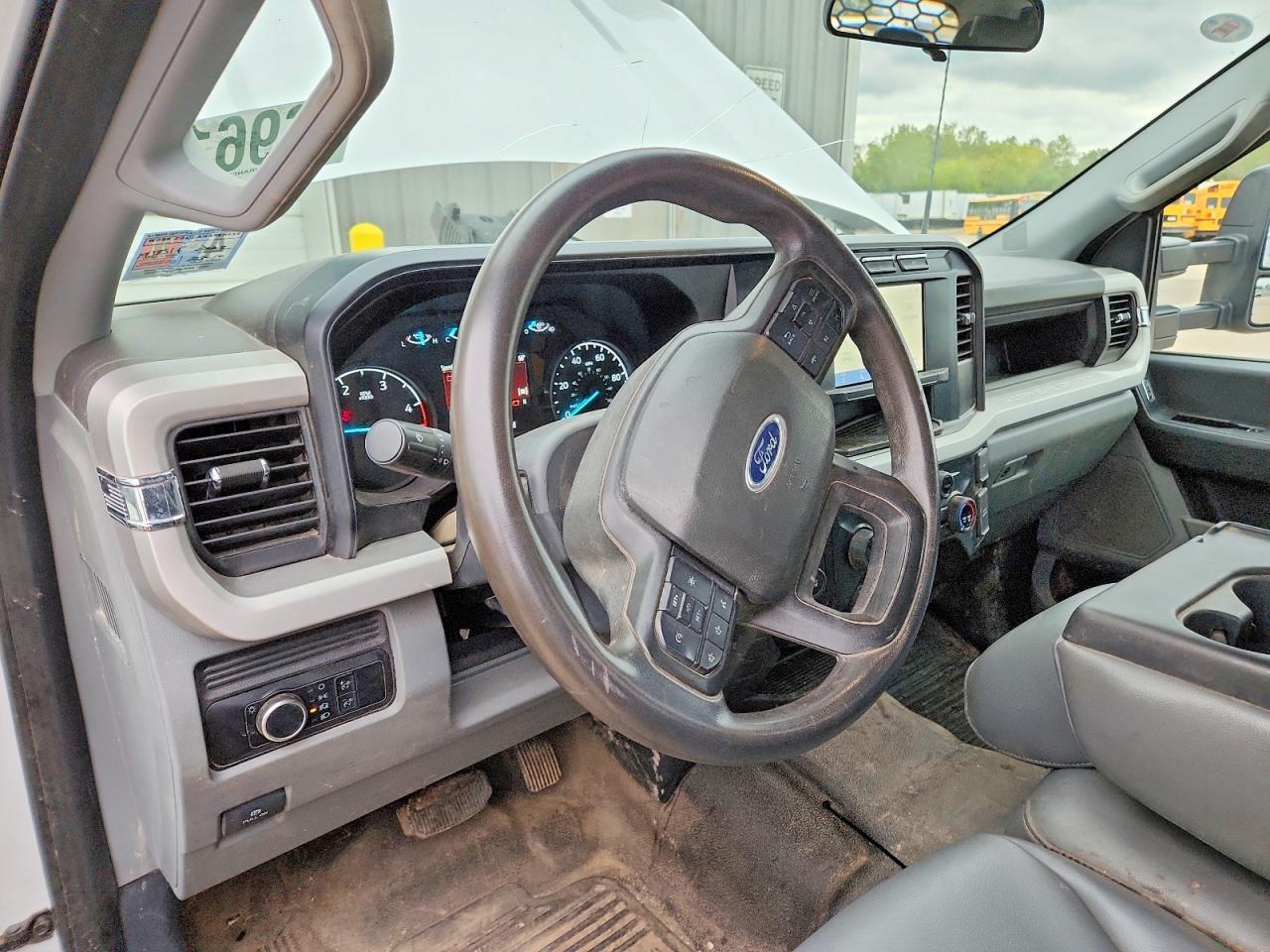 2023 Ford F450 Super Duty