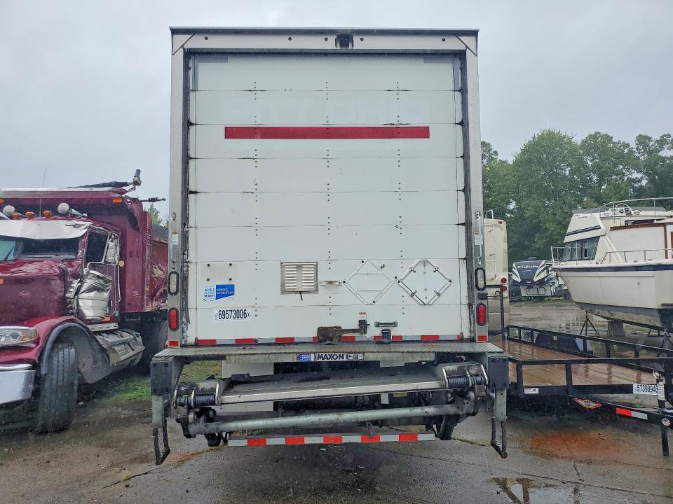 2019 Freightliner Business Class M2 BOX Truck