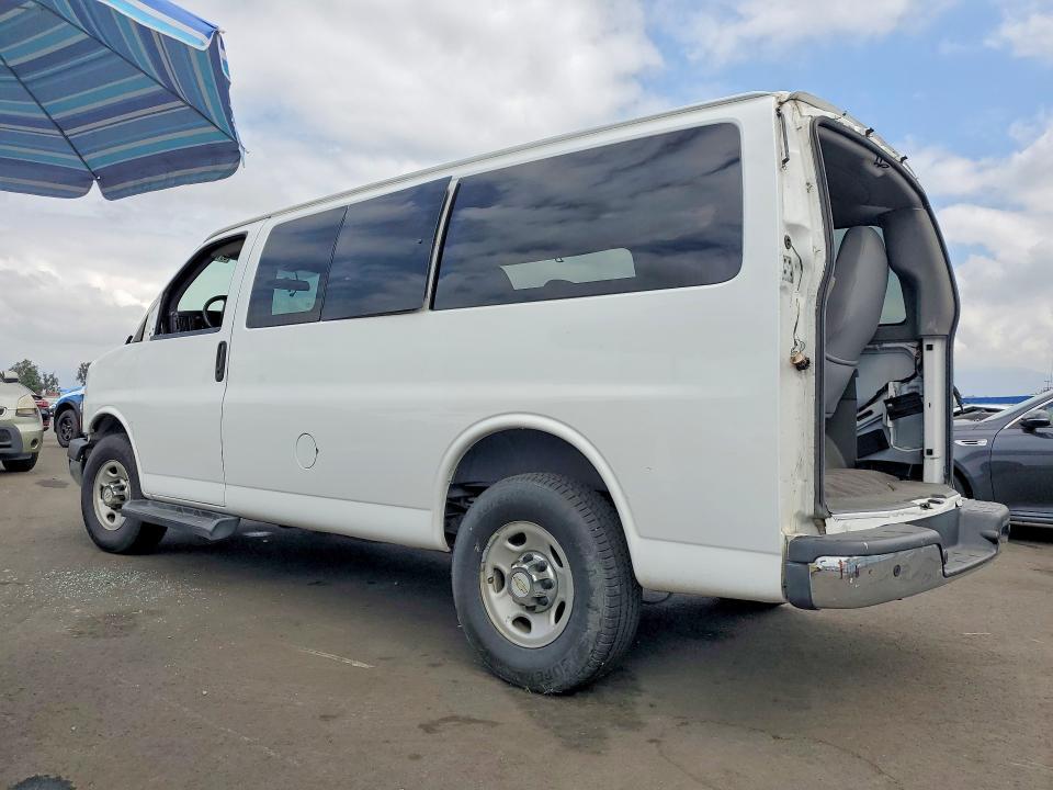 2015 Chevrolet Express G2500 LT