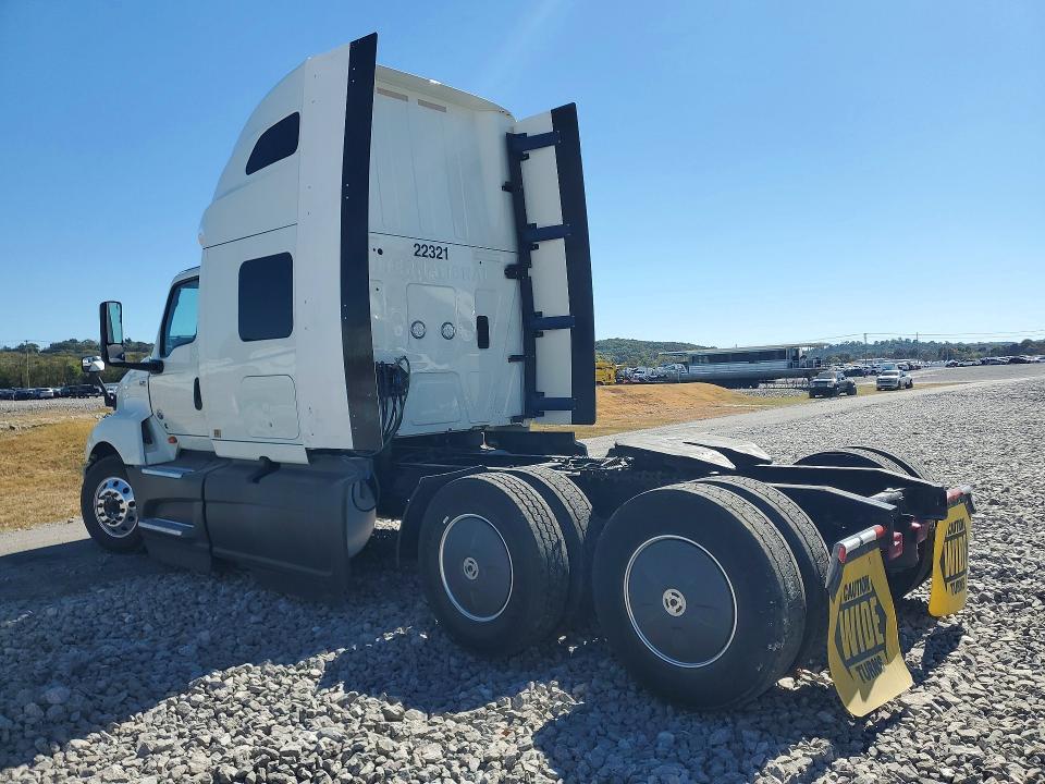 2022 International LT625 Semi Truck