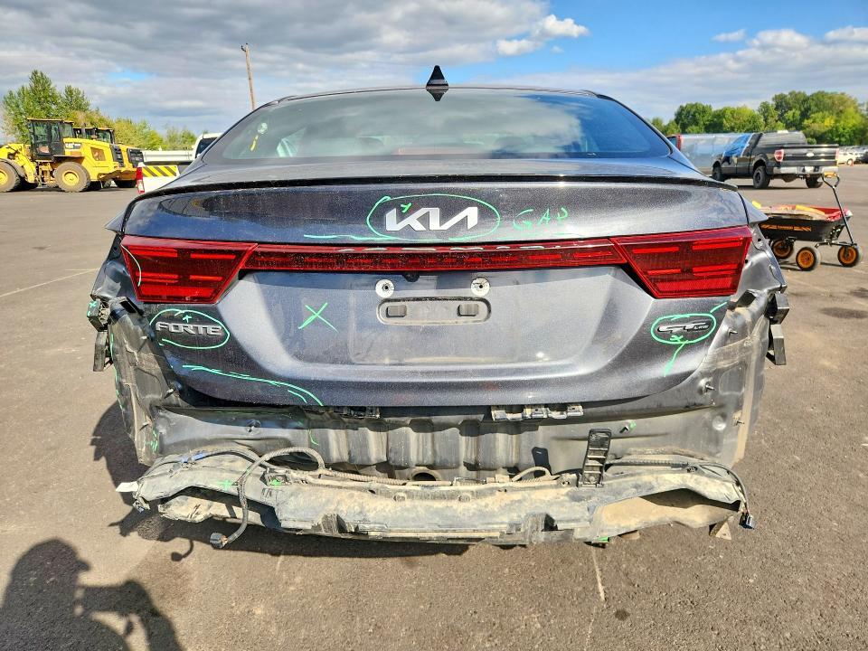 2023 KIA Forte GT Line