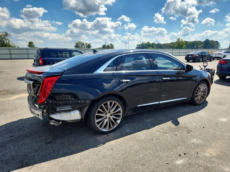 2013 Cadillac XTS Platinum