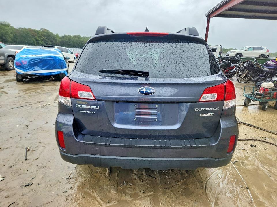 2013 Subaru Outback 2.5i Limited