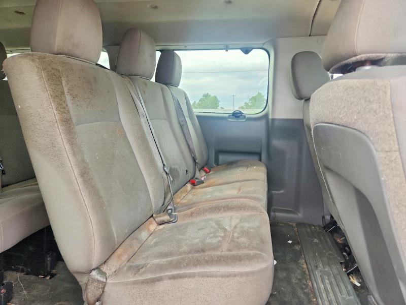 2013 Nissan NV 3500 HD S