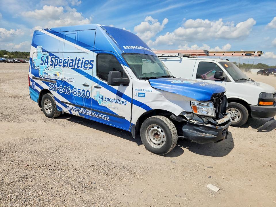 2021 Nissan NV 2500 HD SV