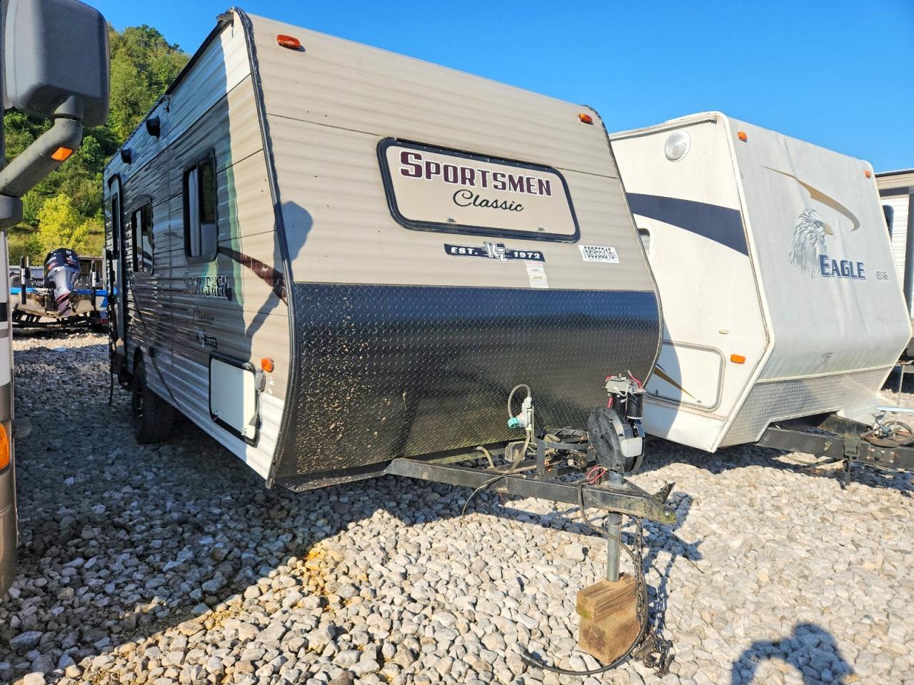 2018 KZ Sportsmen Camper