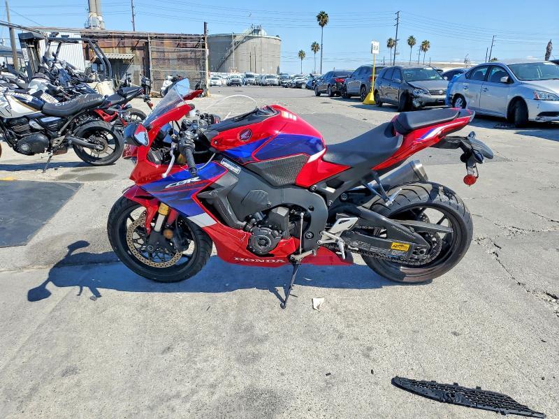 2024 Honda CBR1000 RA