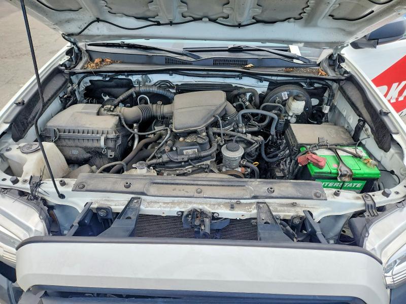 2022 Toyota Tacoma SR