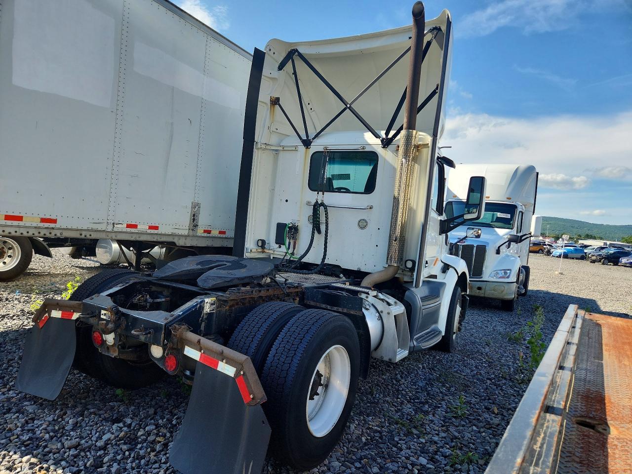 2018 Peterbilt 579 Semi Truck