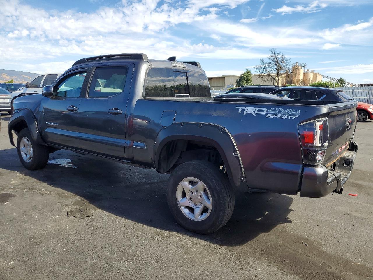 2020 Toyota Tacoma TRD Sport