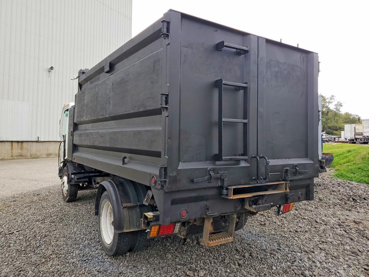 2016 Isuzu NPR HD Dump Truck
