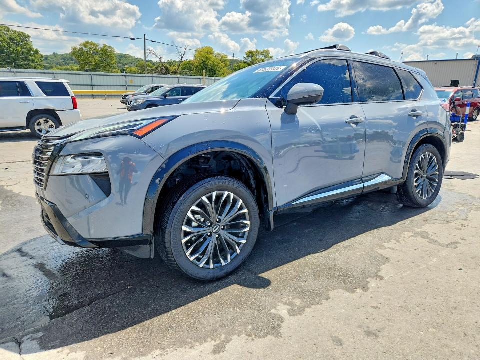 2025 Nissan Rogue Platinum