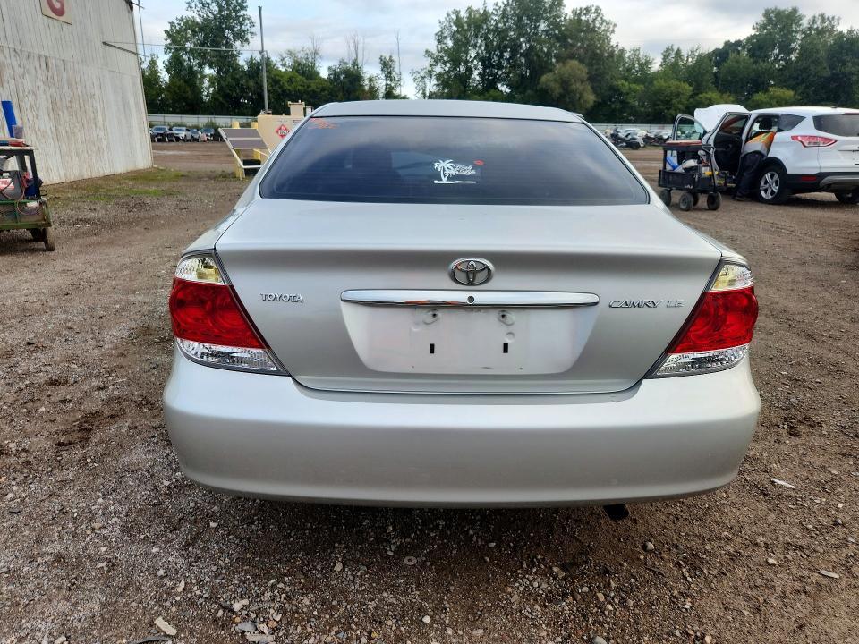 2006 Toyota Camry LE