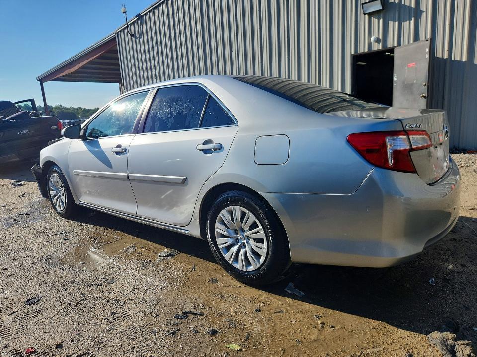2013 Toyota Camry LE