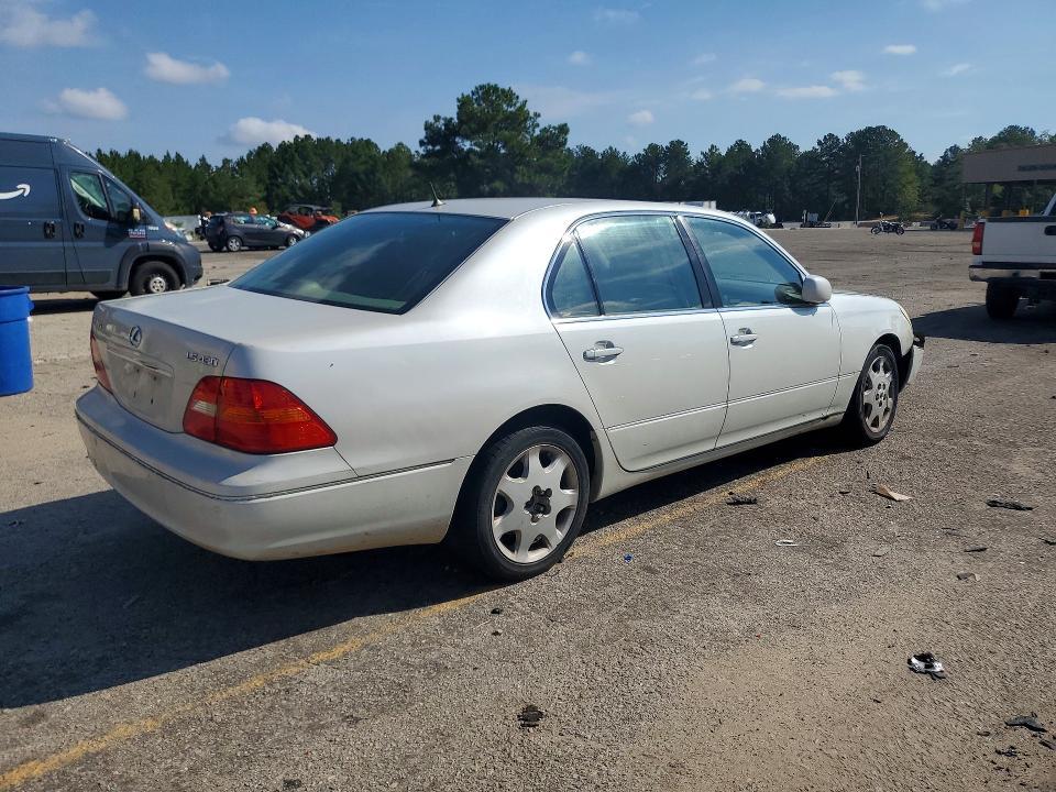 2001 Lexus LS 430