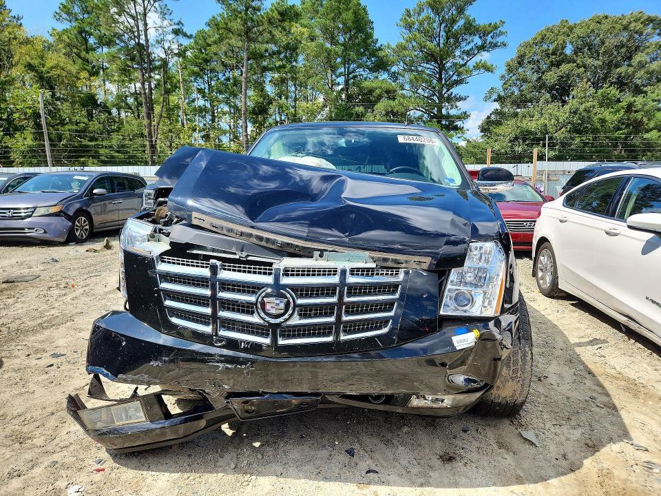 2008 Cadillac Escalade Luxury