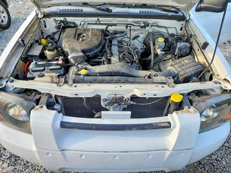2004 Nissan Frontier Standard