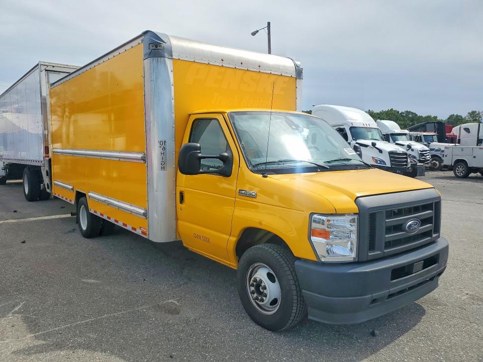2022 Ford E350 BOX Truck