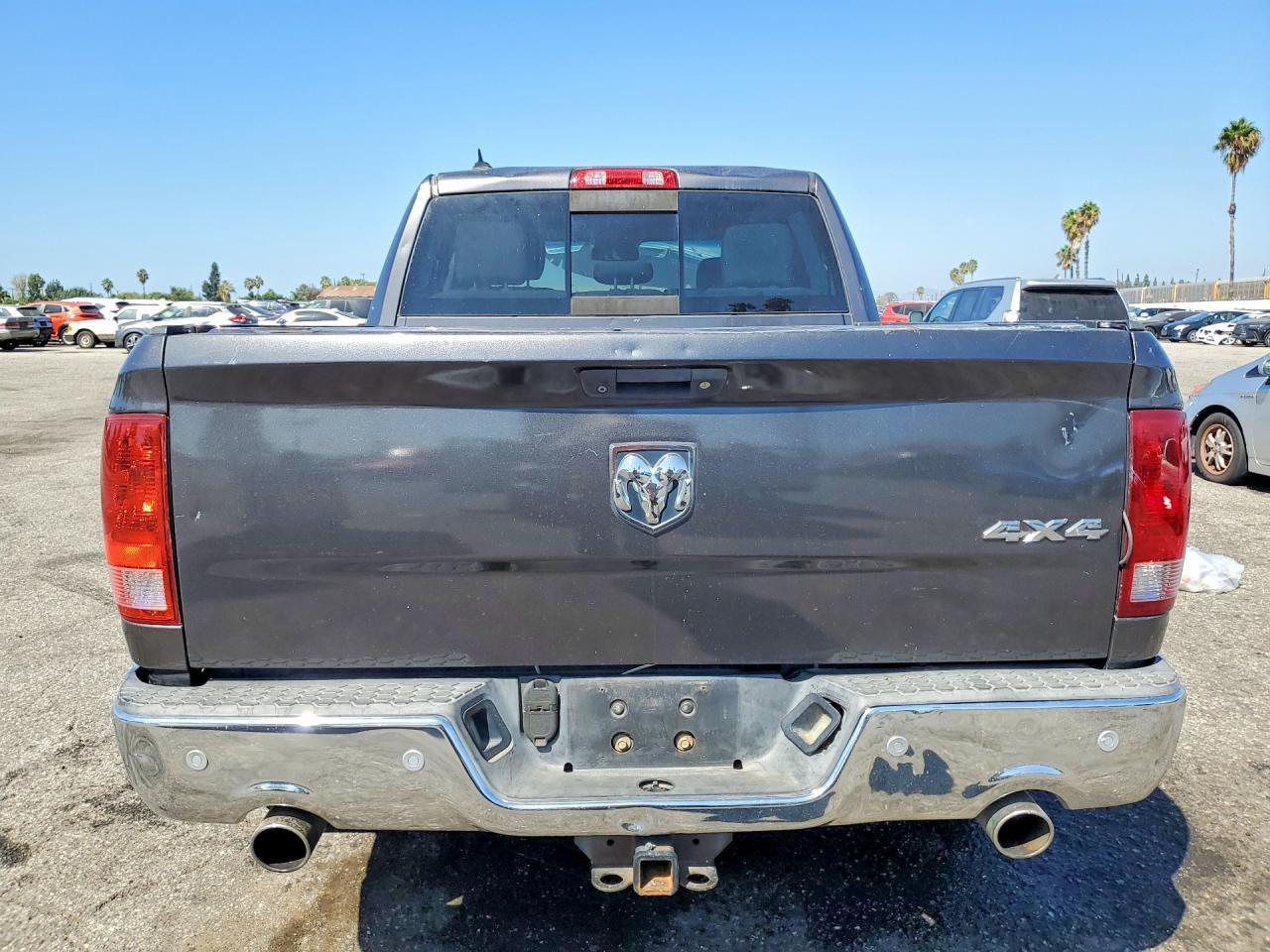 2015 Dodge RAM 1500 SLT
