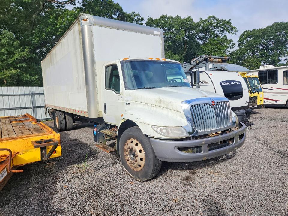 2020 International Mv607 BOX Truck