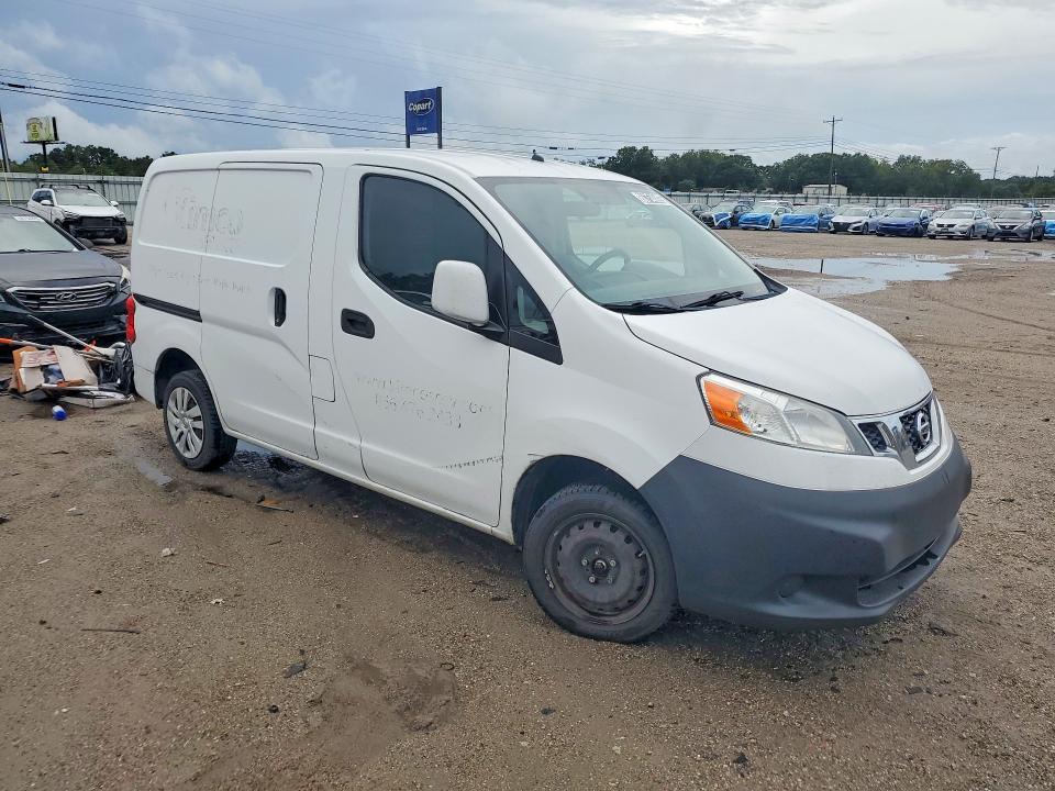 2017 Nissan NV200 SV