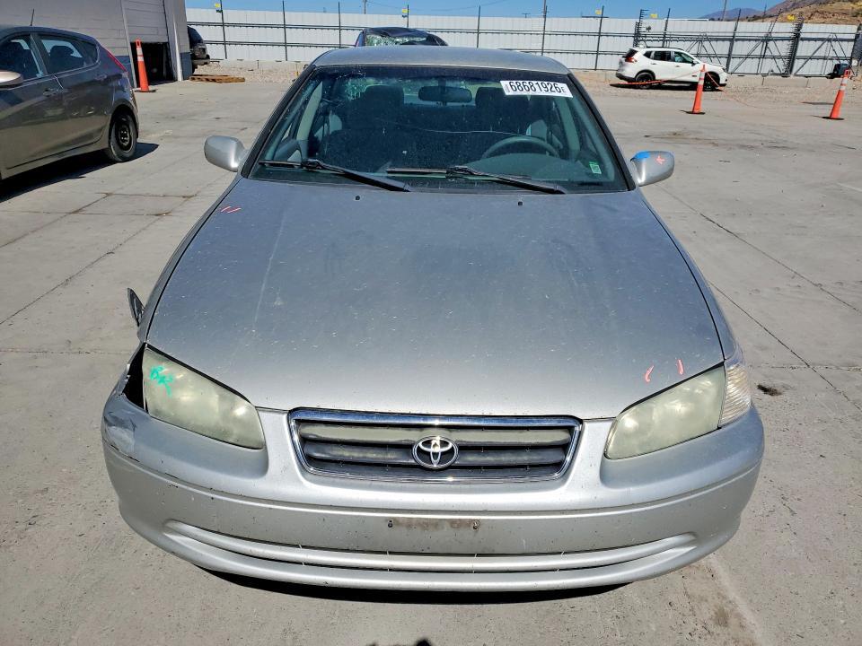 2001 Toyota Camry CE