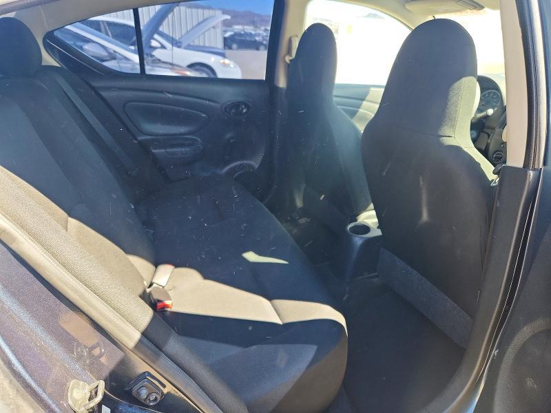 2015 Nissan Versa 1.6 S