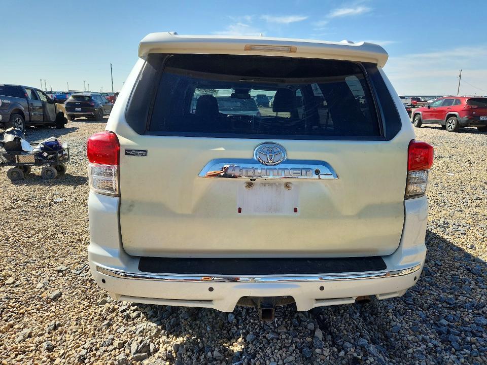 2013 Toyota 4Runner SR5