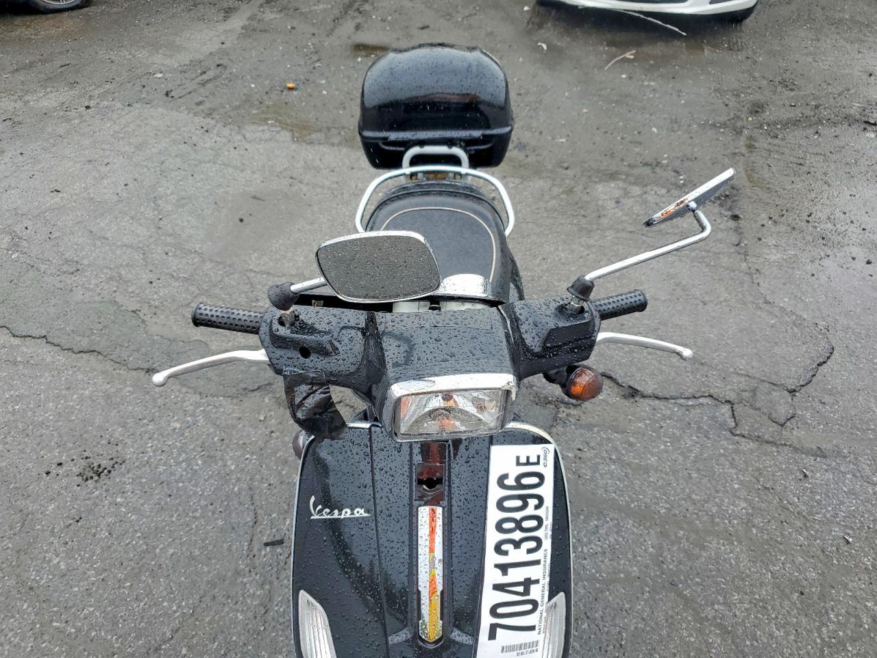 2009 Vespa LX 150