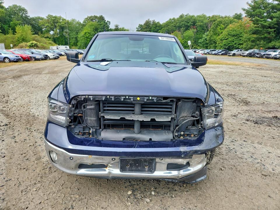 2015 Dodge RAM 1500 SLT