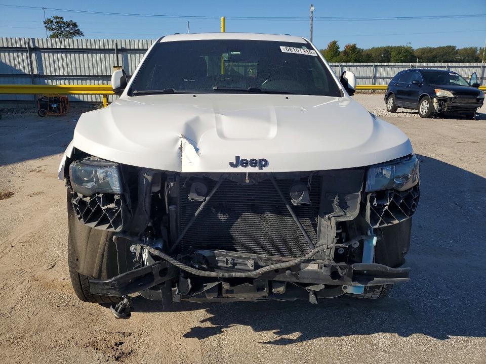 2019 Jeep Grand Cherokee Laredo