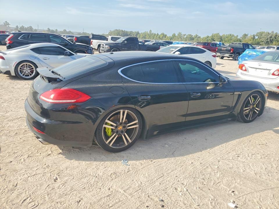 2014 Porsche Panamera S Hybrid