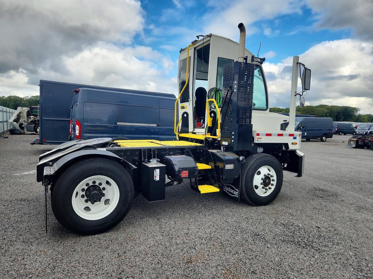 2026 Autocar Xspotter Yard Truck