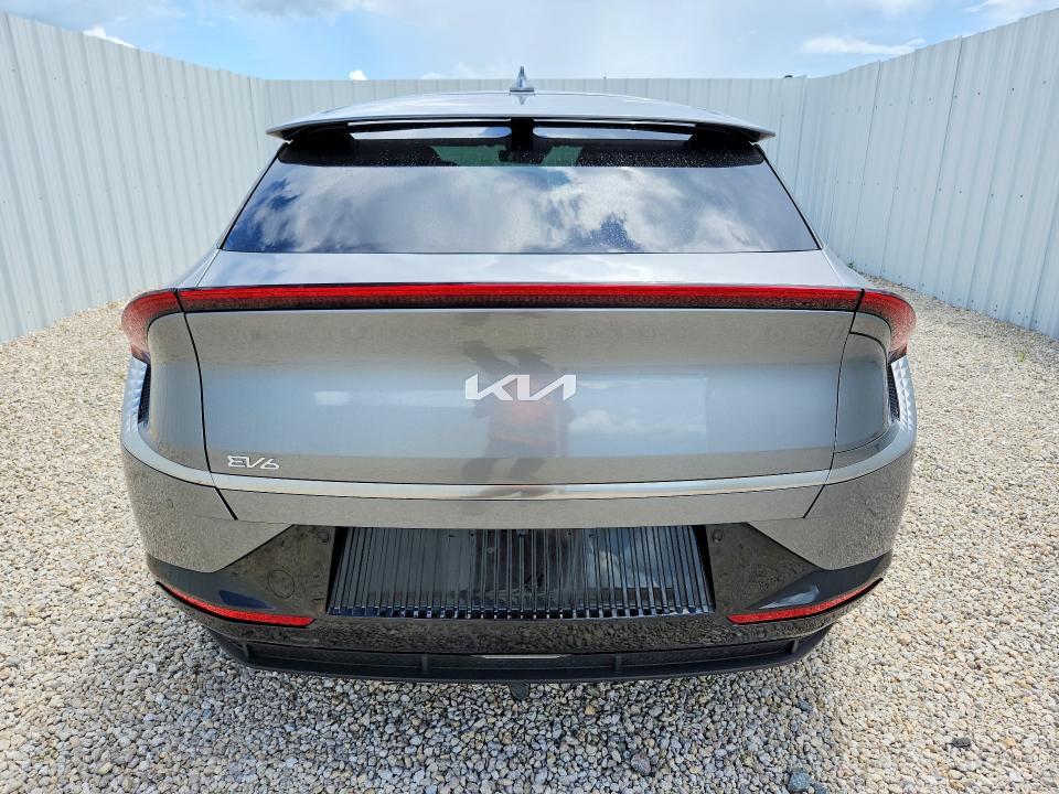 2024 KIA EV6 Wind