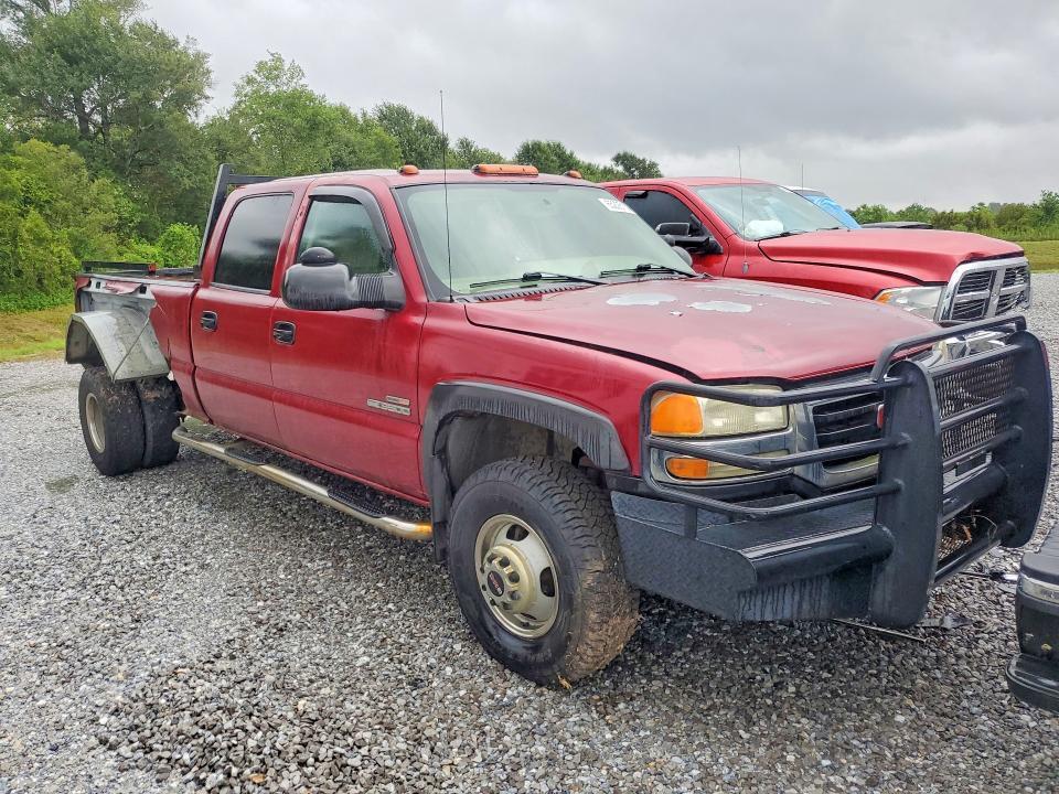 2004 GMC New Sierra C3500