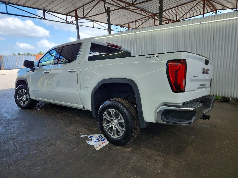 2026 GMC Sierra K1500 SLT