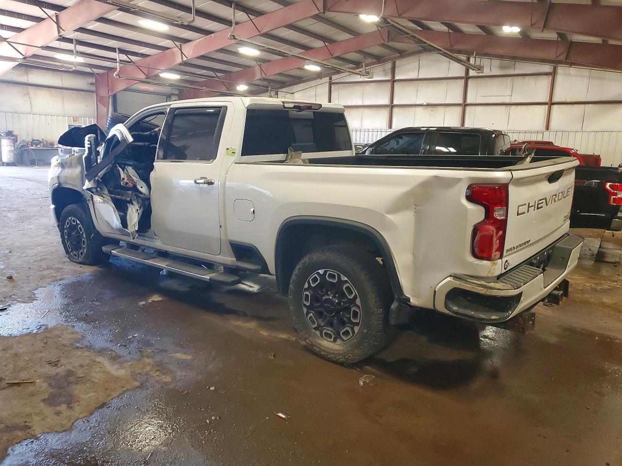 2021 Chevrolet Silverado K3500 High Country