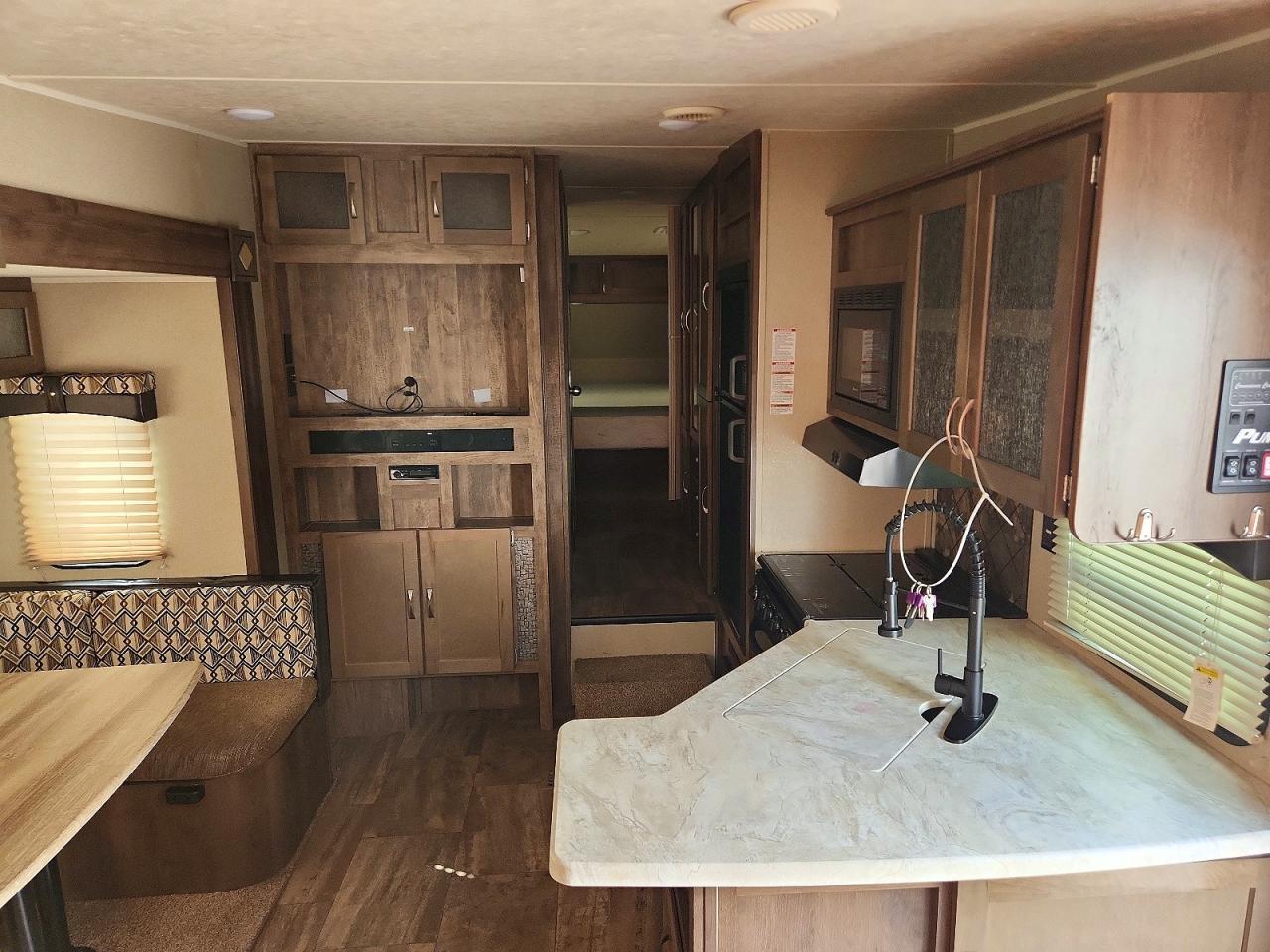 2018 Forest River Puma 253FBS