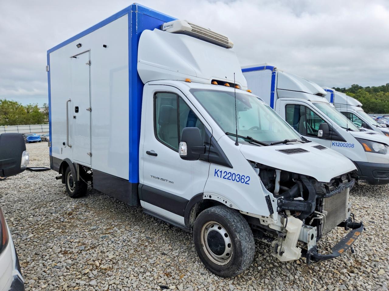 2022 Ford Transit Refrigerated BOX Truck