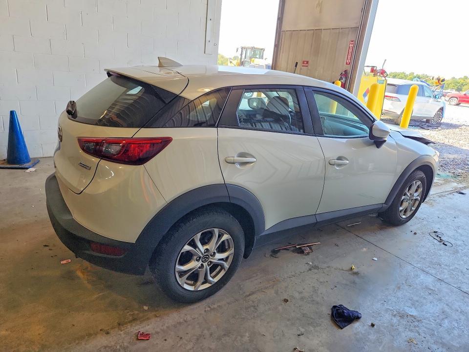2016 Mazda CX-3 Sport