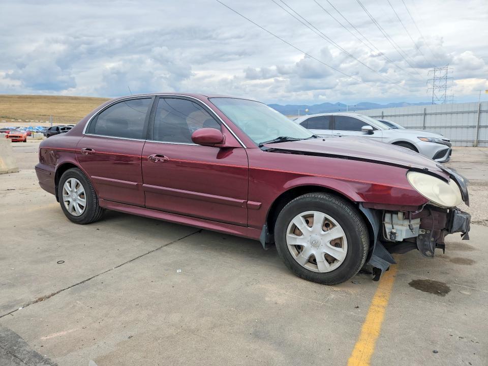 2004 Hyundai Sonata Base