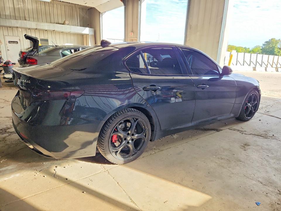 2018 Alfa Romeo Giulia TI